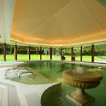 Mount Falcon Estate Hotel 4*