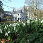 Hotel Mount Falcon Estate 4*