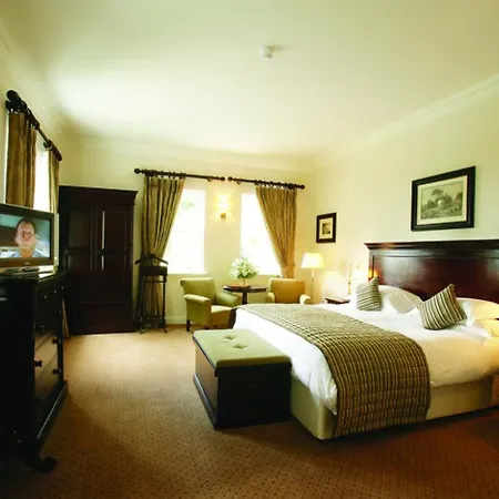 Mount Falcon Estate 4*