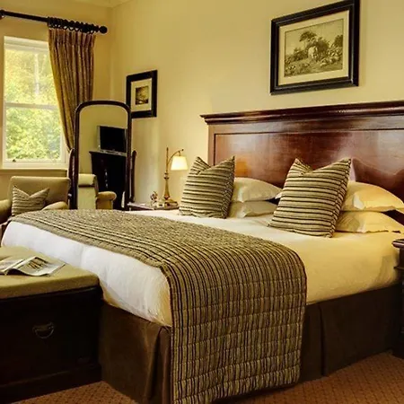 Mount Falcon Estate 4*