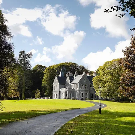 Mount Falcon Estate 4*