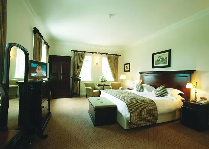 Mount Falcon Estate Ballina (Mayo)