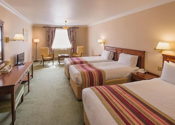 מלון Mount Falcon Estate בלינה