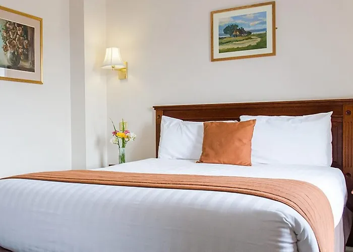 מלון Mount Falcon Estate