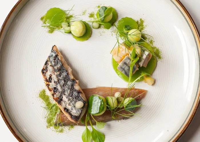 Mount Falcon Estate מלון בלינה