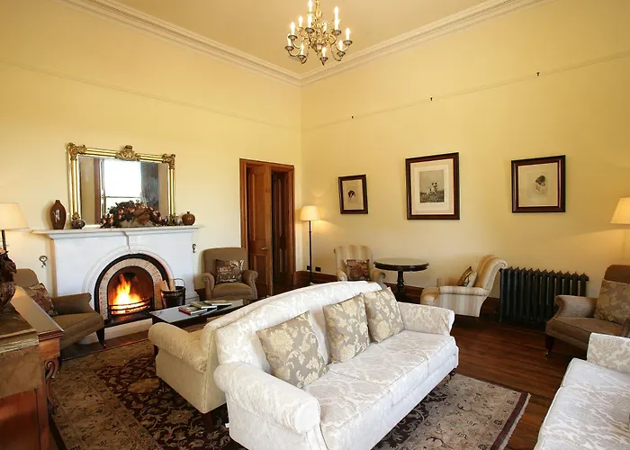 Mount Falcon Estate מלון