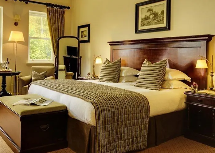 Mount Falcon Estate 4*